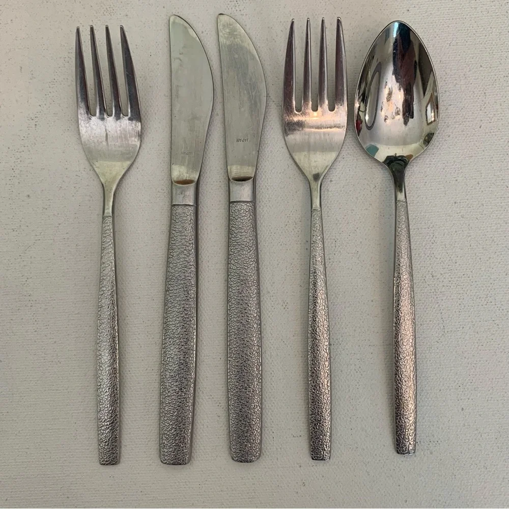 Ekco Eterna Textured Stainless Steel Flatware Japan UA F0645 Petite 5 Piece Set